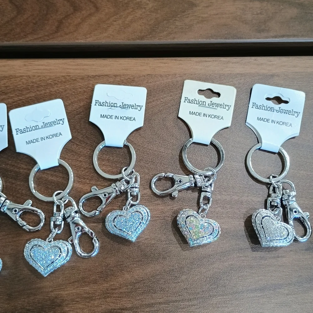 Lot Of 21 Silver and Rhinestone Key Rings - Picture 3 of 6